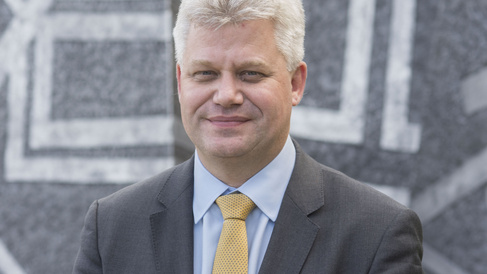 IET Award for Professor Andy Neely