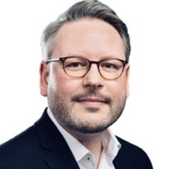 Prof Alexander Leischnig