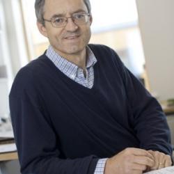 Professor Duncan  McFarlane
